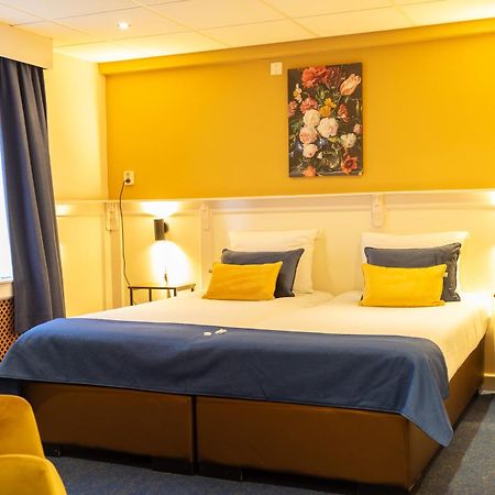 Hotel De Gulden Leeuw Воркум Екстериор снимка
