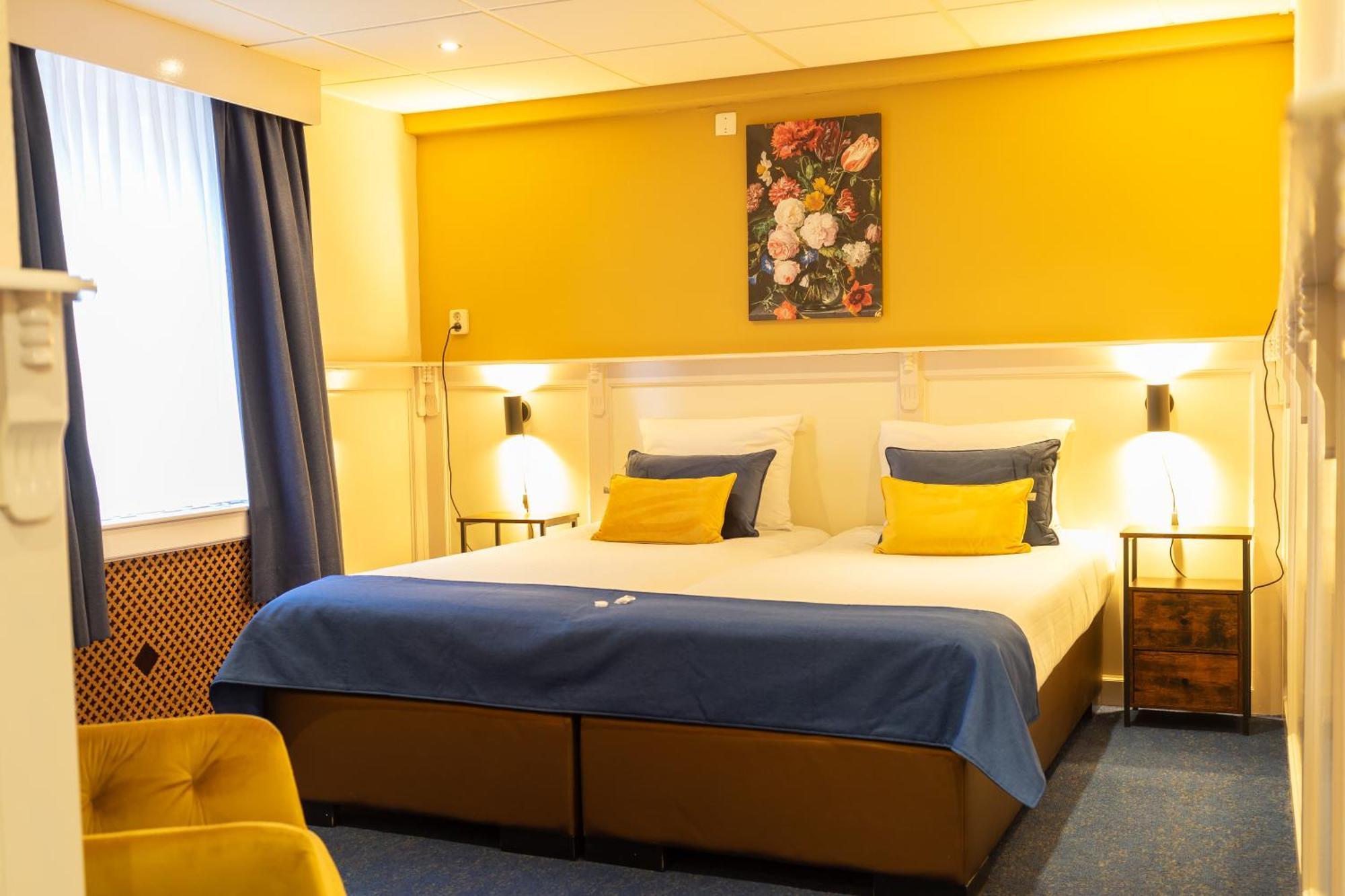 Hotel De Gulden Leeuw Воркум Екстериор снимка