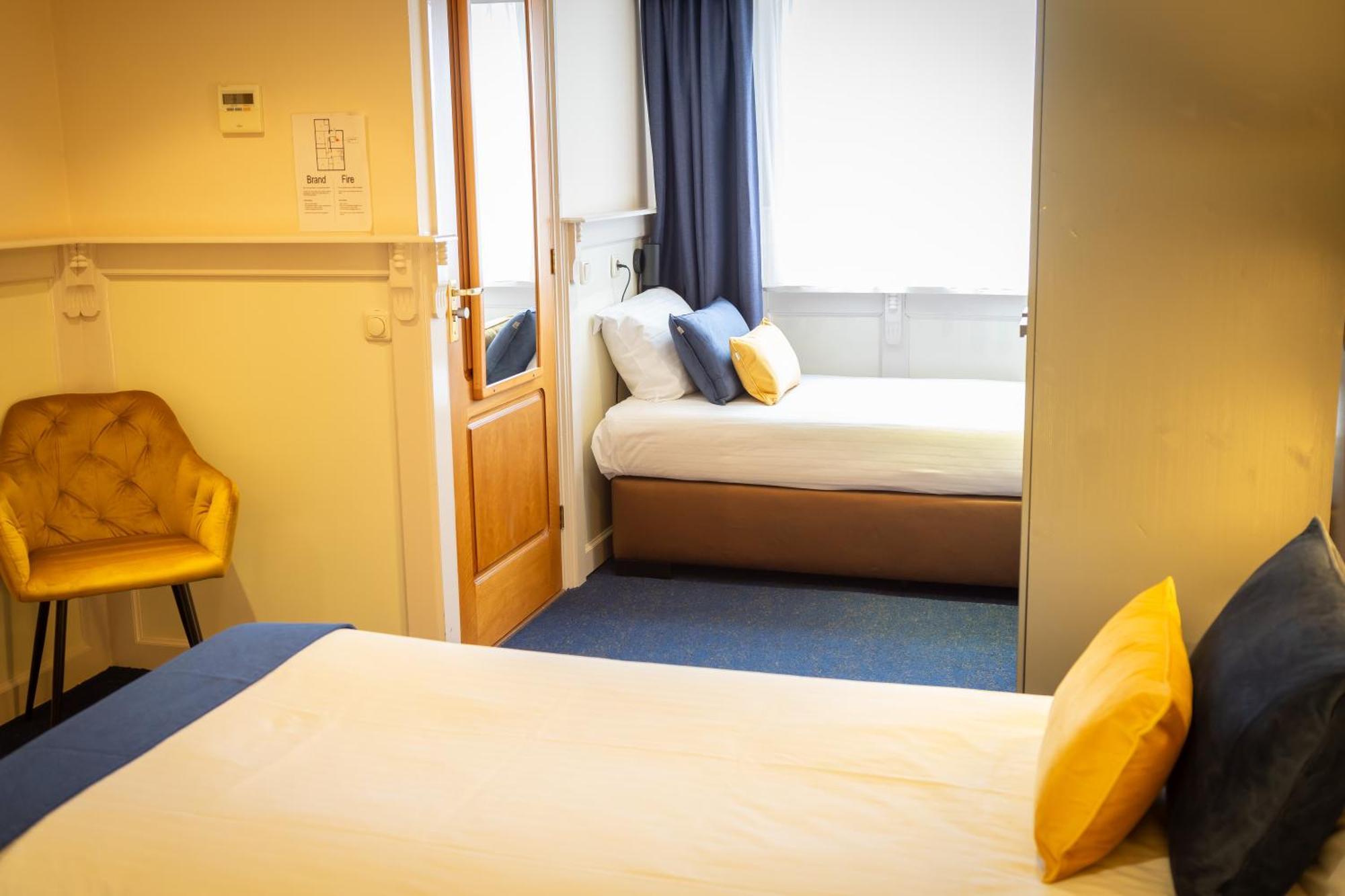 Hotel De Gulden Leeuw Воркум Екстериор снимка