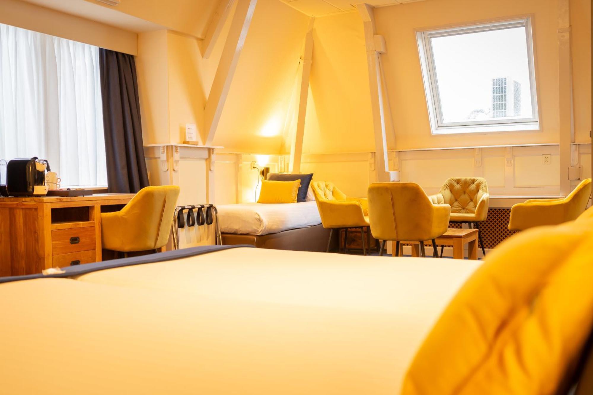 Hotel De Gulden Leeuw Воркум Екстериор снимка