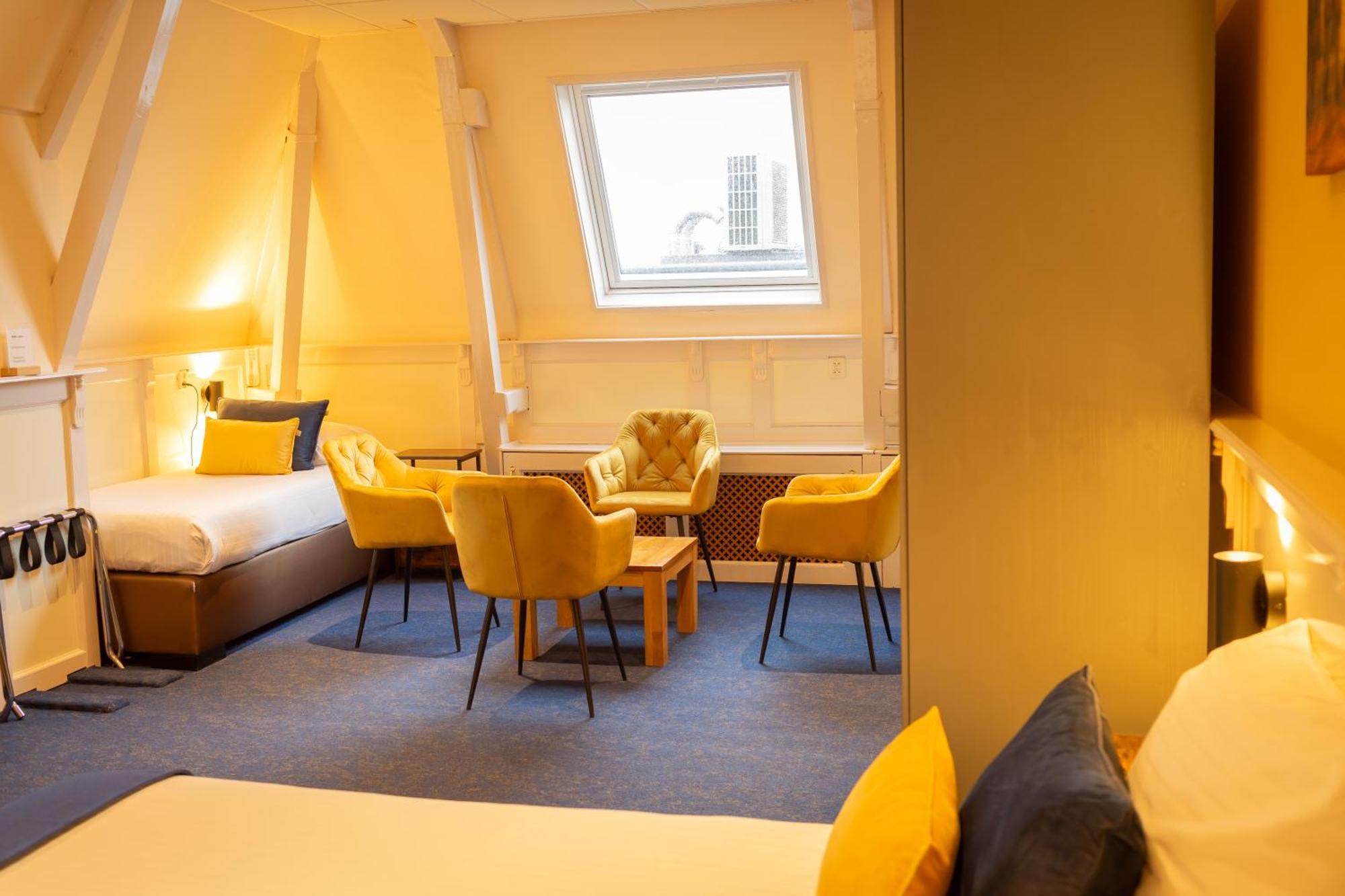 Hotel De Gulden Leeuw Воркум Екстериор снимка